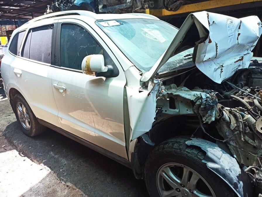  Hyundai SANTA FE 2011    EN DESARME